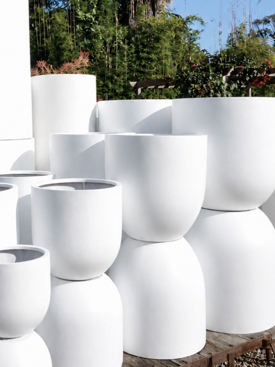 Satine Egg Pot