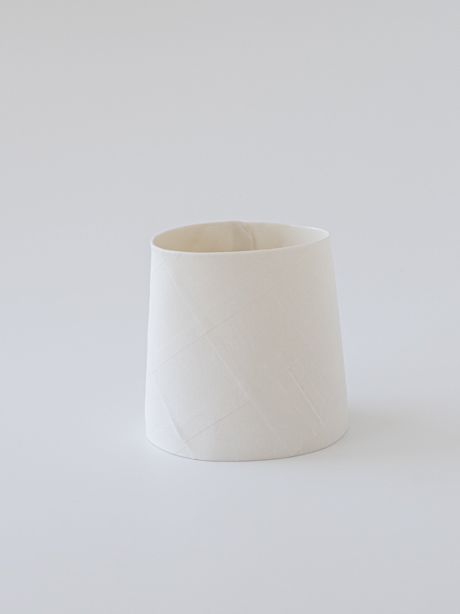 #22 Wide Tall Vase 3