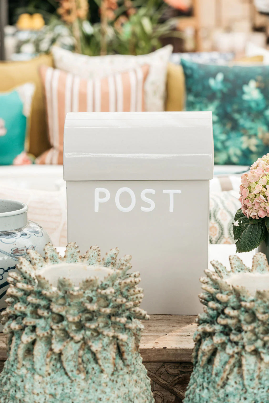 Post Box White Lockable