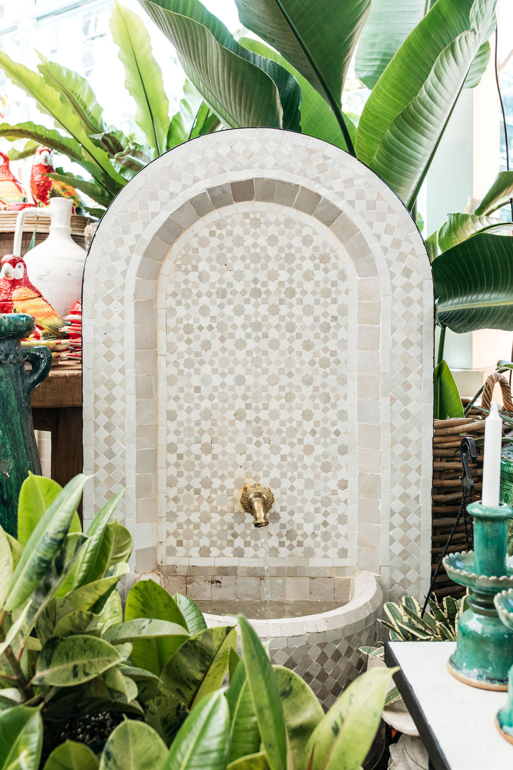 Moroccan Round Top White Fountain