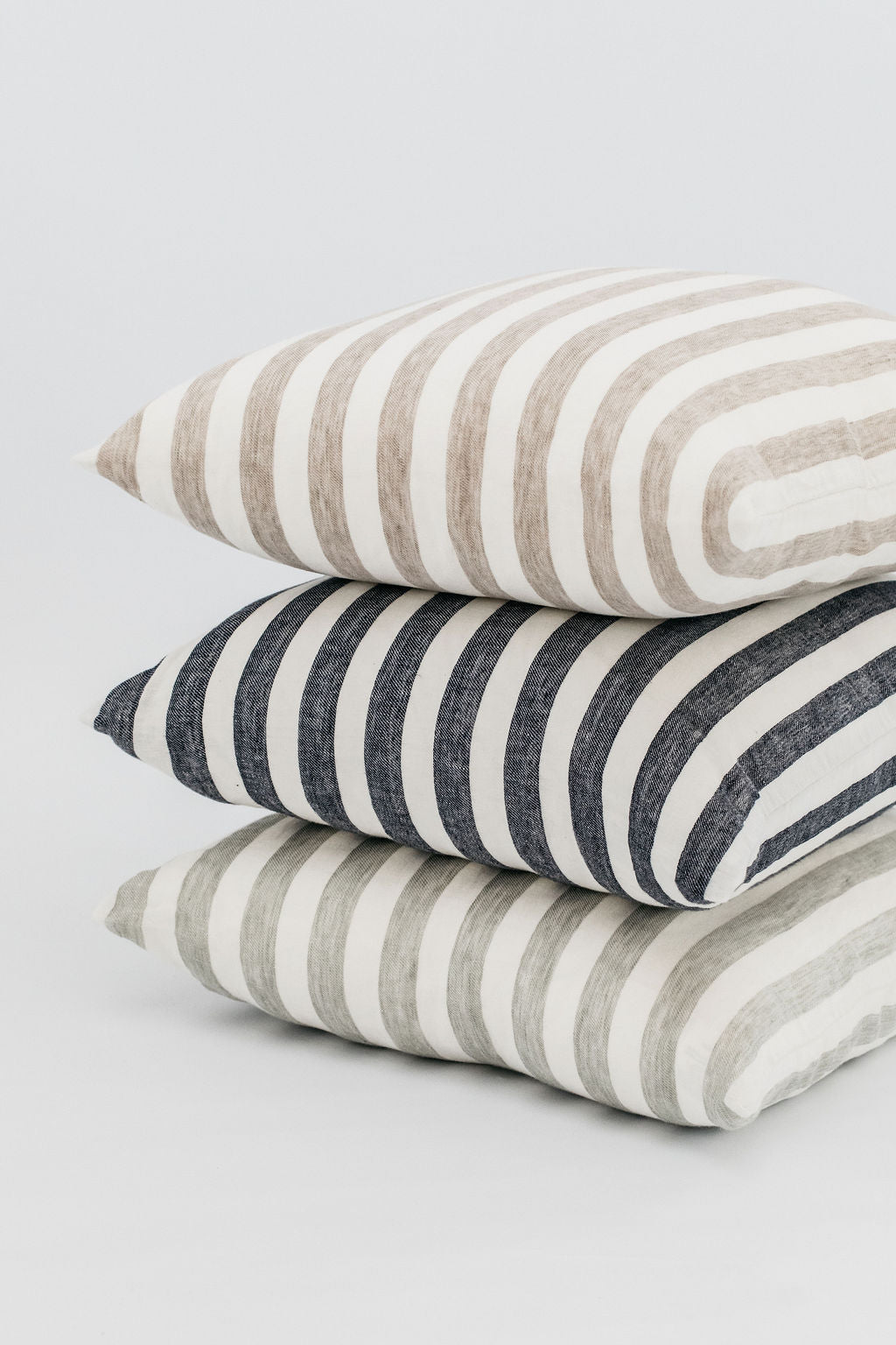Santi Outdoor Linen Cushion