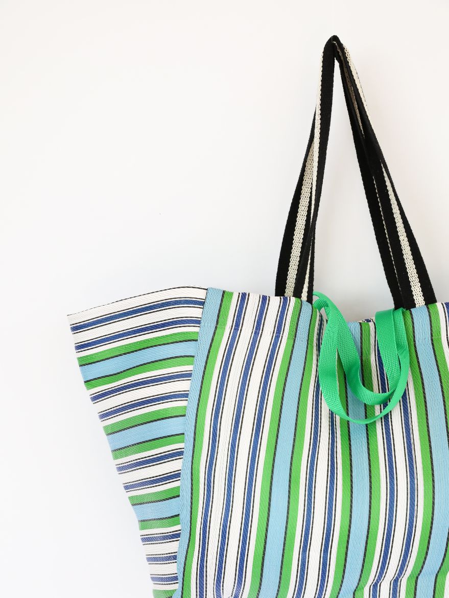 green blue white stripe