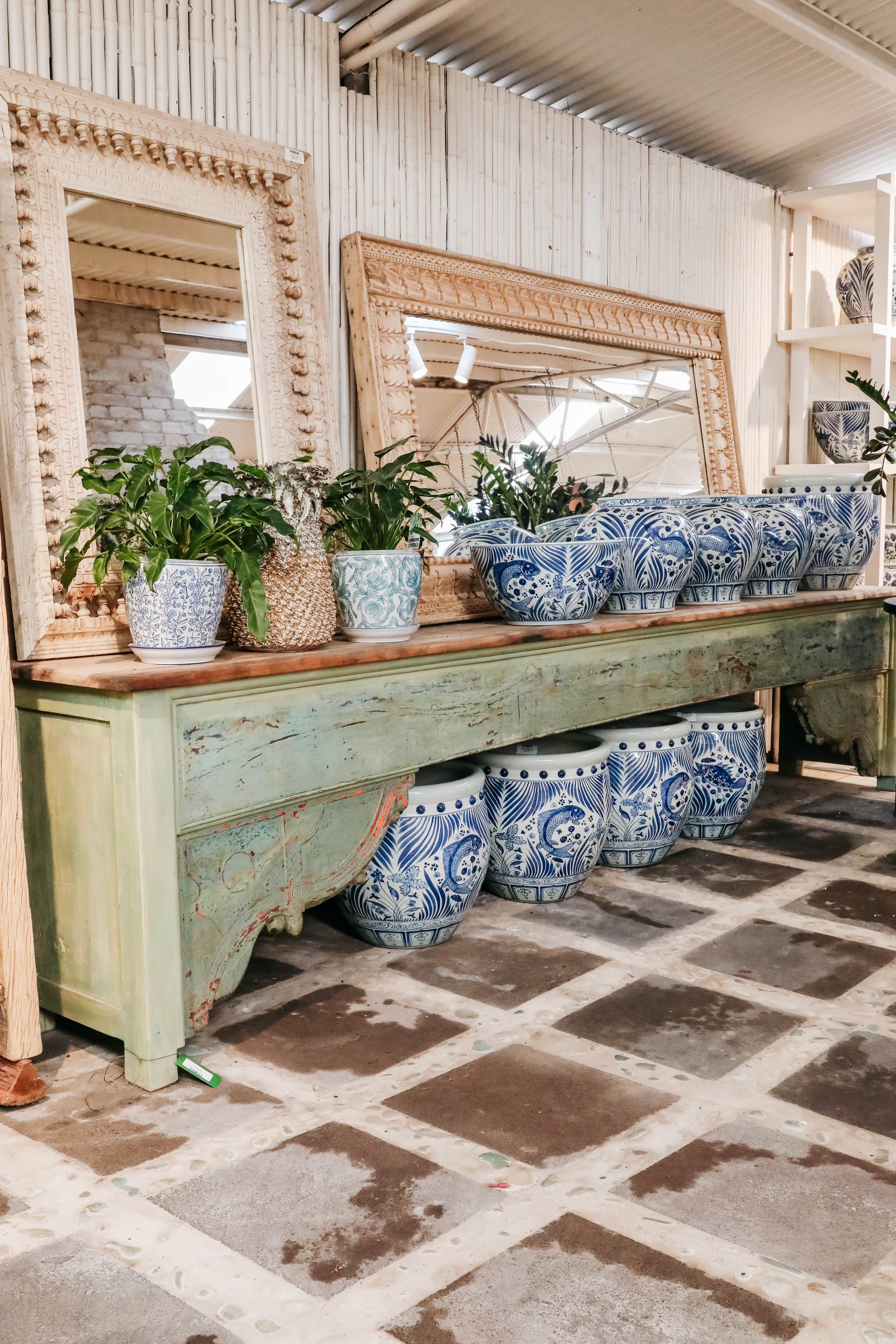 Wooden Satir Console